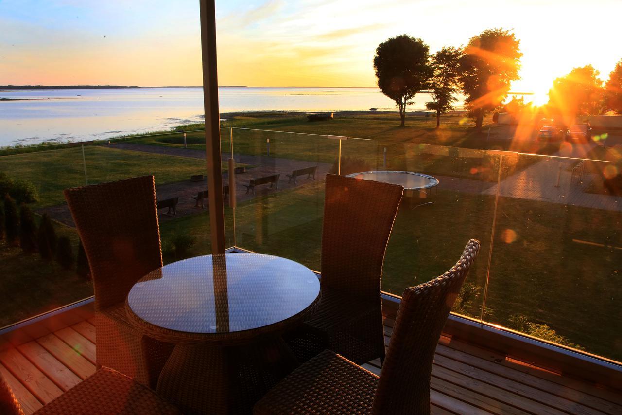 Liiva Seaside Apartment Haapsalu Exterior photo